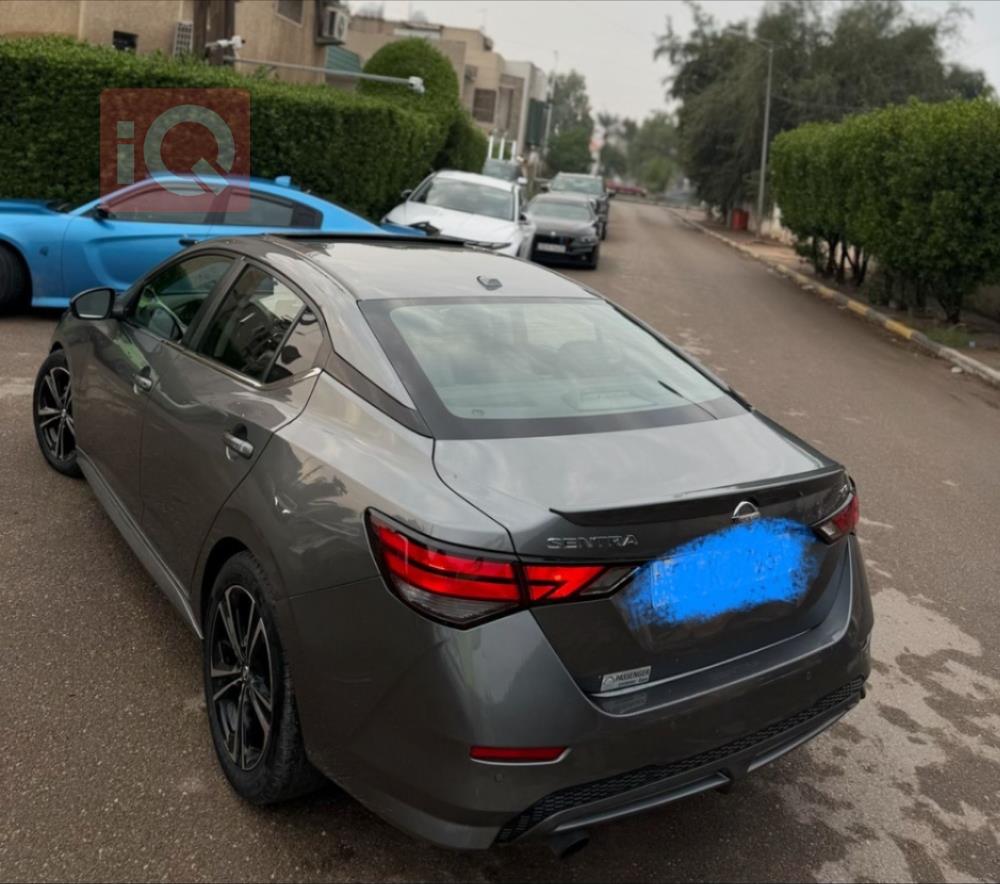 نيسان سنترا